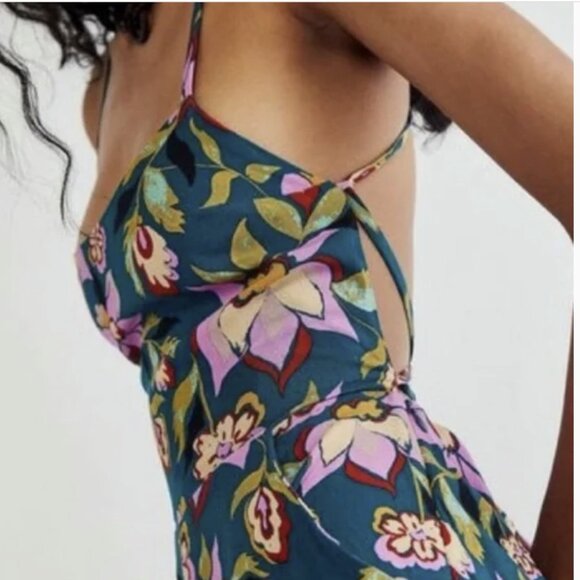 Free People Coco One Piece Jumpsuit Wide Leg Cross Open Back Floral Green Size 6 - Picture 2 of 16
